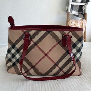 Burberry Nova authentic!!! checkered handbag with tags included